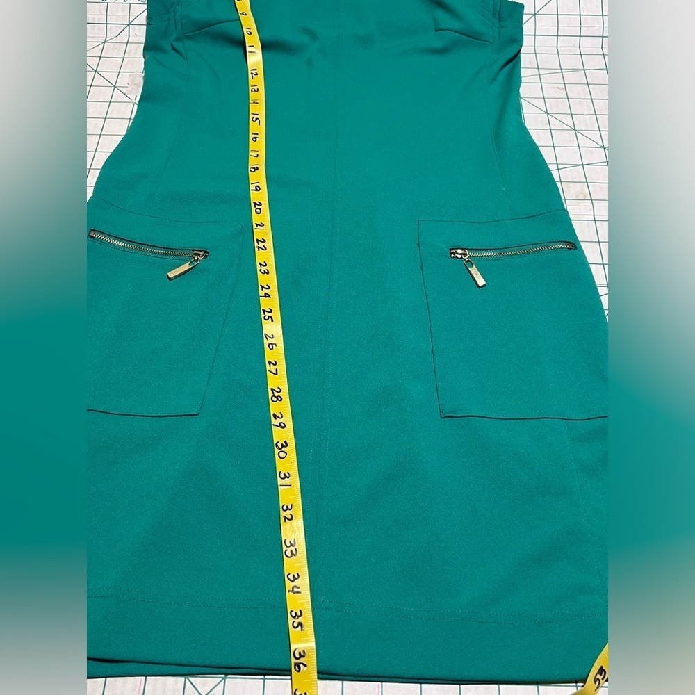 SHARAGANO Green sleeveless shift dress‎ size 6. - Picture 13 of 13